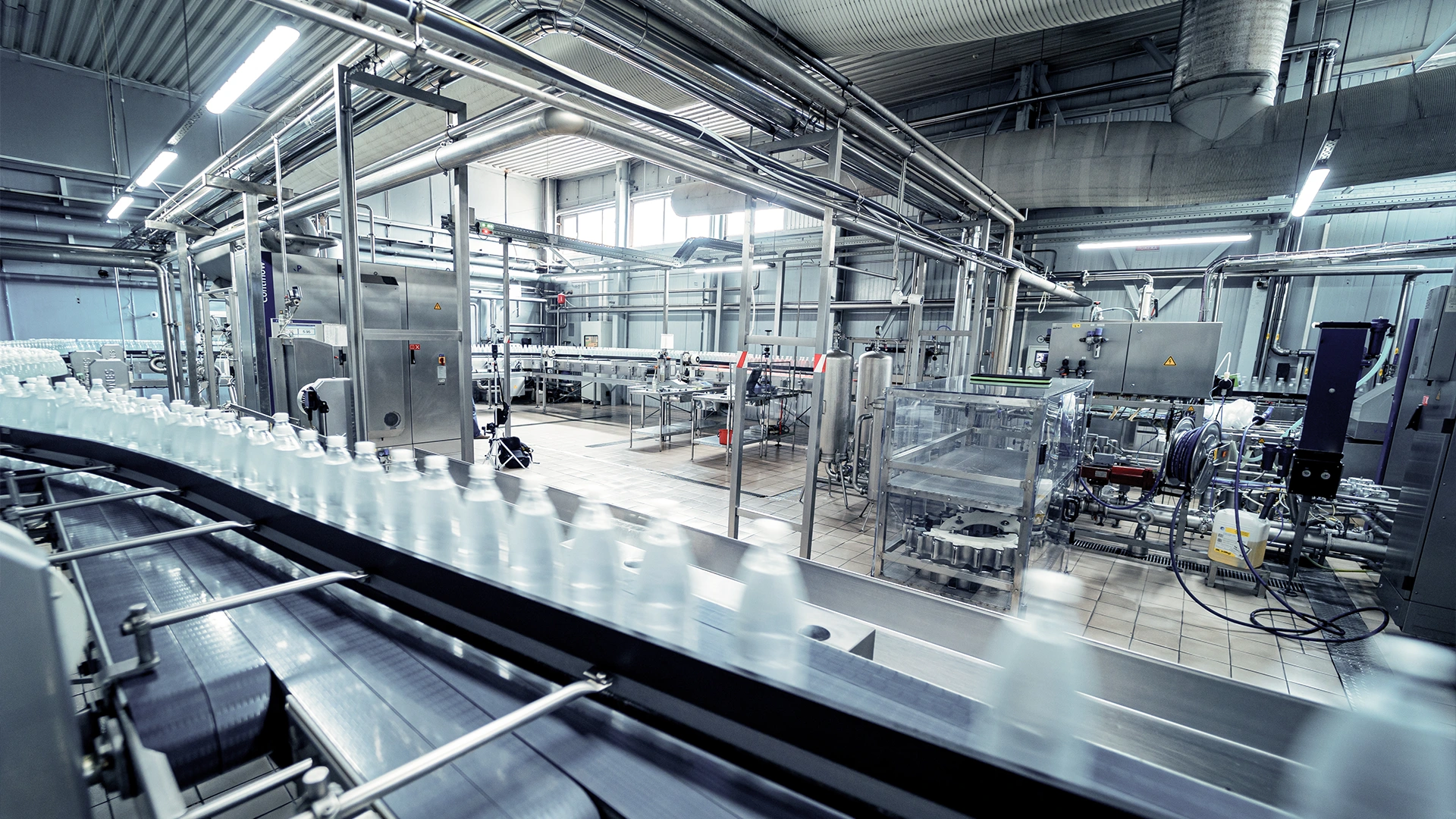 Attikon Advenius Gewerbe & Industrie